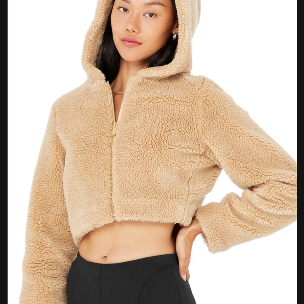 LA Sherpa Jacket Alo Yoga Cream